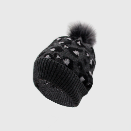 Gorro pompón animal print