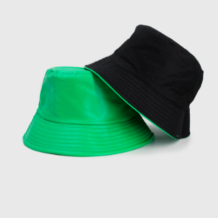 Bucket hat reversible de cuerina